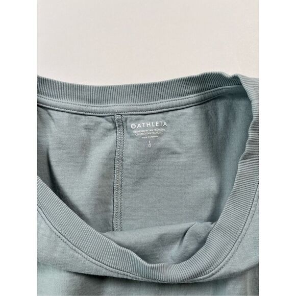 Athleta Sundown Shirred Tee Pale Sea Green Round Neck Boxy Size Large 798665 EUC - Picture 4 of 10